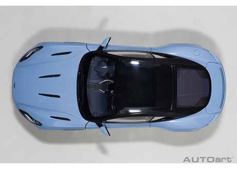 AUTOart 1/18　アストンマーチン DB11 （メタリック・ライトブルー）　70268