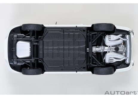 AUTOart 1/18　ポルシェ 911 カレラ 2.7 RS （グランプリホワイト／グリーン・ストライプ）　78031