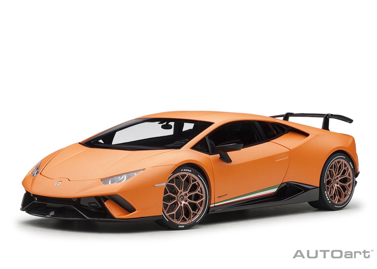 AUTOart 1/18 ランボルギーニ ウラカン ペルフォマンテ (マット AUTOart 1/18 ランボルギーニ ウラカン ペルフォマンテ (マット