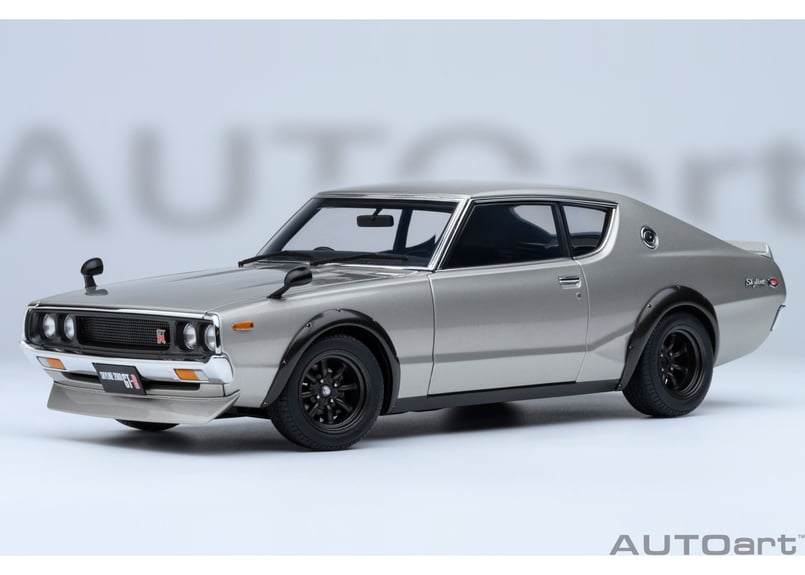 AUTOart 1/18 日産 スカイライン 2000GT-R (KPGC110 AUTOart 1/18 日産 スカイライン 2000GT-R (KPGC110