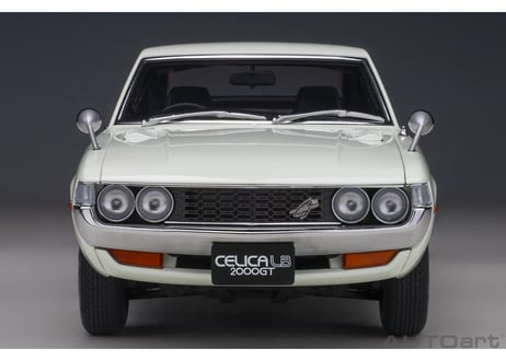AUTOart 1/18　トヨタ セリカ リフトバック 2000GT （RA25） 1973 （ホワイト）　78766