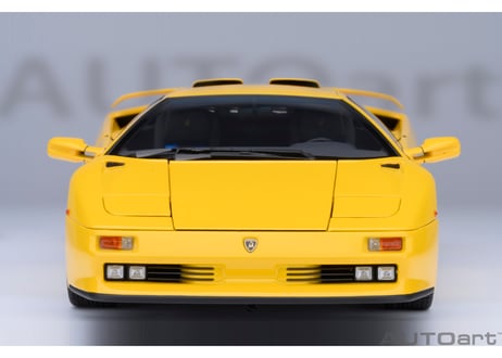 AUTOart 1/18　ランボルギーニ ディアブロ SE30 イオタ （イエロー）　79144
