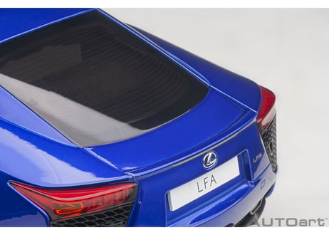 AUTOart 1/18　レクサス LFA （パール・ブルー）　78858