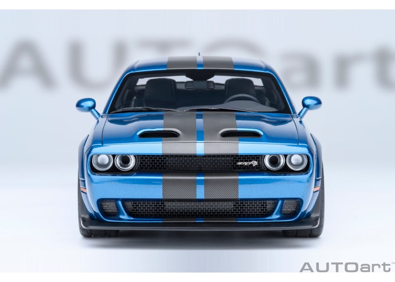 AUTOart 1/18 ダッジ チャレンジャー SRT スーパー ストック 2023
