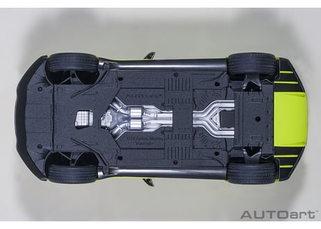 AUTOart 1/18　アストンマーチン ヴァンテージ 2019 （メタリック・ライムグリーン／カーボンブラック・ルーフ）　70279