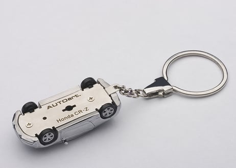 AUTOart  1/87スケール　ホンダ CR-Z キーチェーン （アルミニウム）　41601