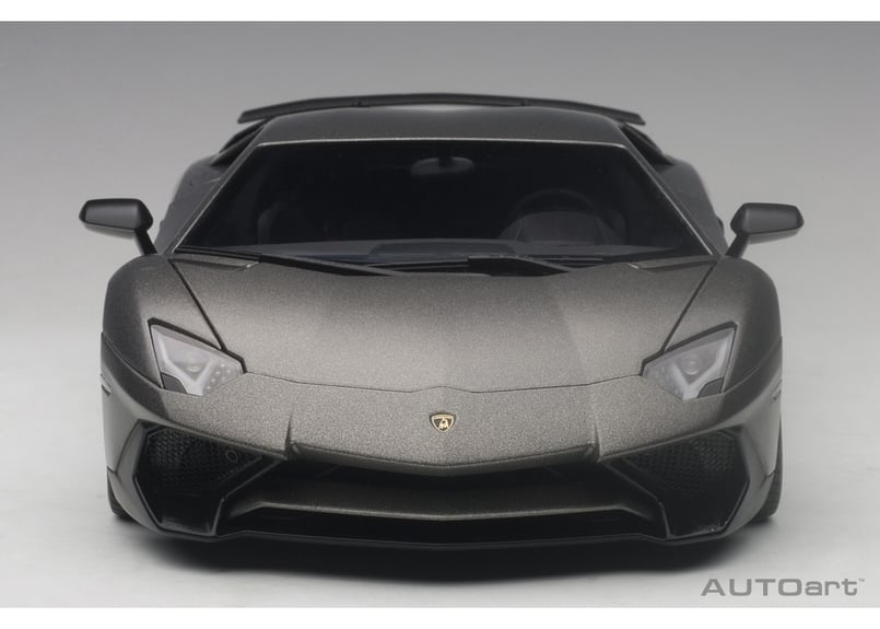 AUTOart 1/18 ランボルギーニ アヴェンタドール LP750-4 SV (マット・グ