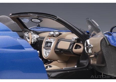 AUTOart 1/18　パガーニ ウアイラ ロードスター （ブルー・カーボン）　78286