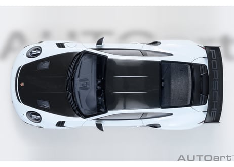 AUTOart 1/18　ポルシェ 911 （991.2） GT3 RS ヴァイザッハ・パッケージ （ホワイト／カーボンブラック）　78176