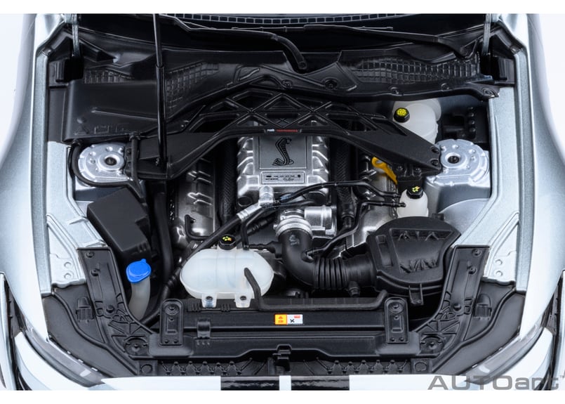 AUTOart 1/18 フォード マスタング シェルビー GT500 （シルバー