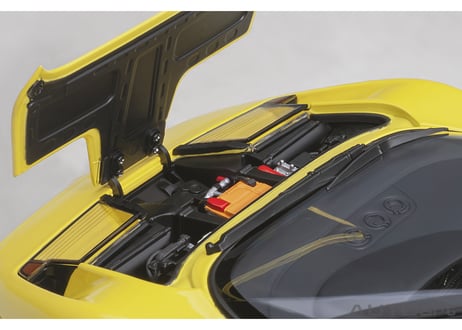 AUTOart 1/18　ブガッティ EB110 SS （イエロー）　70918