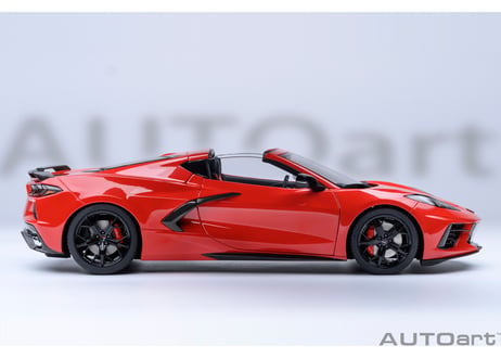 AUTOart 1/18　シボレー コルベット （C8） スティングレイ Z51 （レッド）　71282