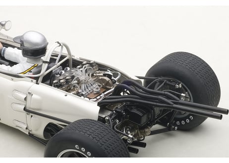 AUTOart 1/18　ホンダ RA272 F1 1965 #11 メキシコGP 優勝 (リッチー・ギンサー＜ドライバーフィギュア付き＞)　世界2,000台限定　86599