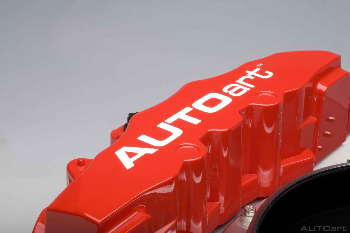 AUTOart ブレーキディスク クロック 8-POT(レッドキャリパー AUTOart ブレーキディスク クロック 8-POT(レッドキャリパー