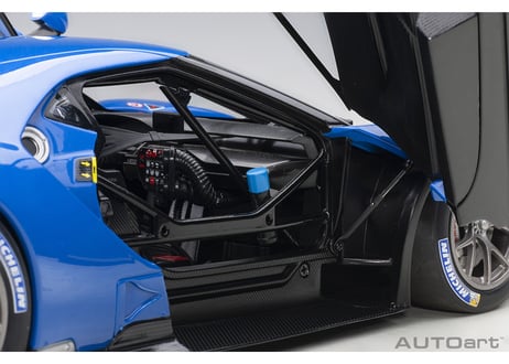 AUTOart 1/18　フォード GT ル・マン （ブルー）　81812