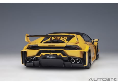 AUTOart 1/18　 リバティーウォーク LB‐シルエット ワークス ランボルギーニ ウラカン GT （メタリック・イエロー）　79127