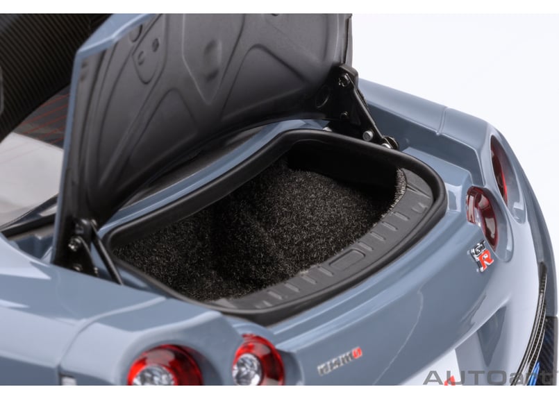 AUTOart 1/18 日産 GT-R （R35） ニスモ スペシャルエディション （NIS