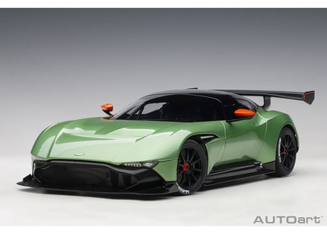 AUTOart 1/18　アストンマーチン ヴァルカン （メタリック・グリーン）　70263