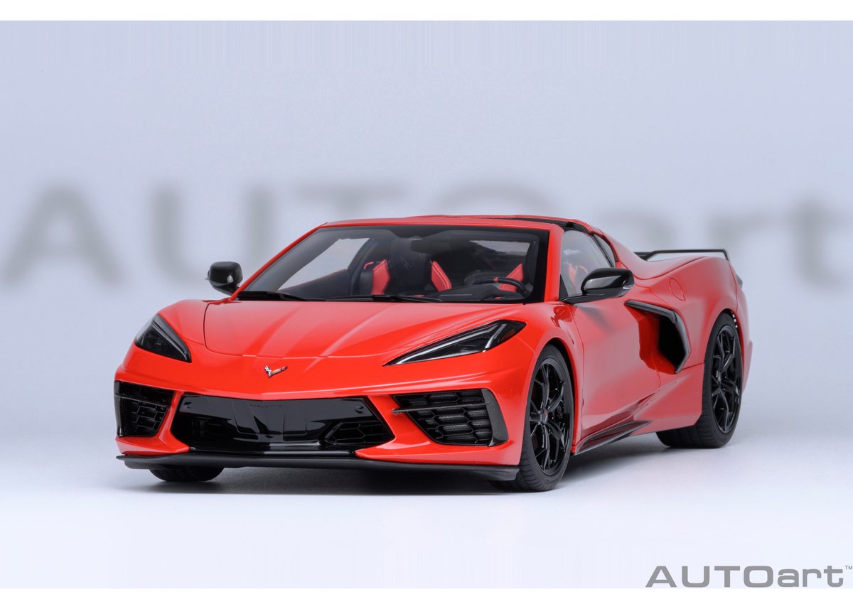 AUTOart 1/18 シボレー コルベット （C8） スティングレイ Z51 （レッド） ...