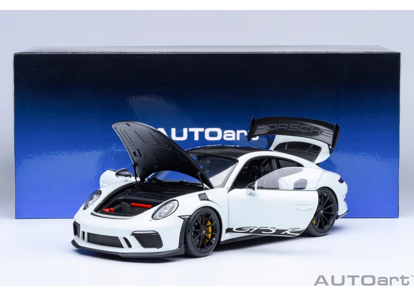 AUTOart 1/18 ポルシェ 911 （991.2） GT3 RS ヴァイザッハ・パッケ