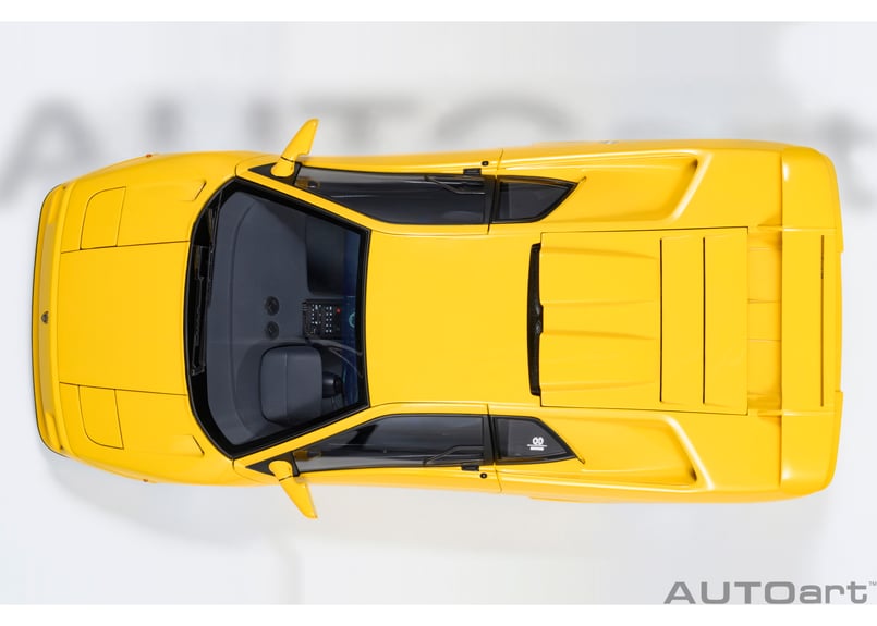 AUTOart 1/18 ランボルギーニ ディアブロ SE30 イオタ AUTOart 1/18 ランボルギーニ ディアブロ SE30 イオタ