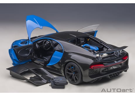 AUTOart 1/18　ブガッティ シロン スポーツ 2019 （フレンチ・ブルー／カーボン・ブラック）　70997