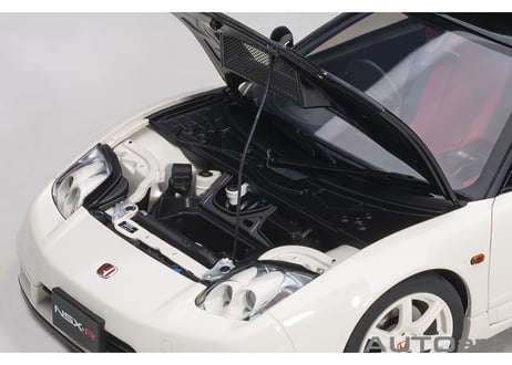 AUTOart 1/18　ホンダ NSX-R （NA2）（チャンピオンシップホワイト／ブラック・カーボン）　73215