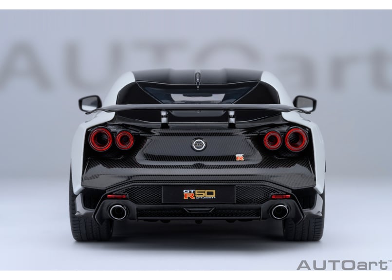 1/18 日産　Nissan GT-R50　カスタム AUTOart 1/18 NISSAN GT-R50 by ITALDESIGN （グレー／ゴ