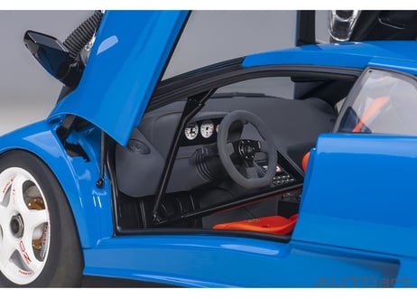 AUTOart 1/18　ランボルギーニ ディアブロ SV-R （BLU LE MANS／ブルー）　79148
