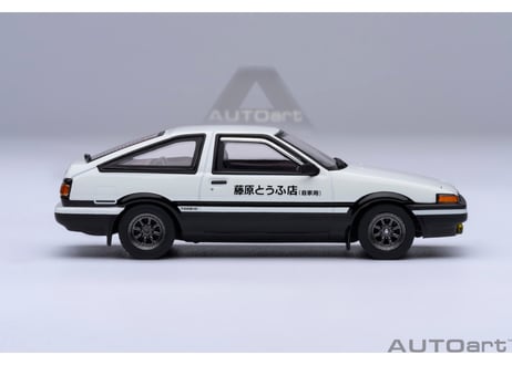 AUTOart 1/64　トヨタ スプリンター トレノ (AE86) 『頭文字 D』　（「藤原とうふ店」 豆腐パーツ付属）　20031