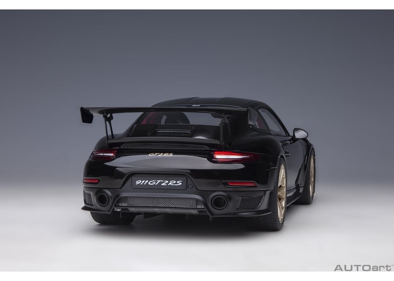 AUTOart 1/18 ポルシェ 911 (991.2) GT2 RS ヴァイザッハ AUTOart 1/18 ポルシェ 911 (991.2) GT2 RS ヴァイザッハ