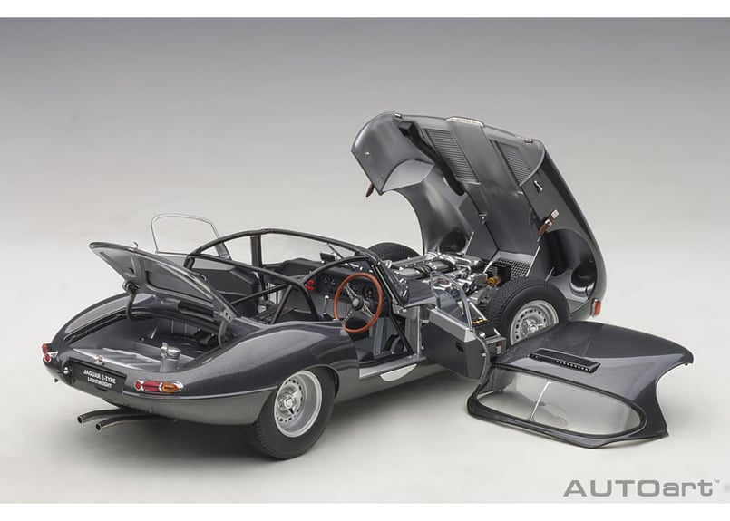 AUTOart 1/18 ジャガー ライトウェイト Eタイプ (ダーク AUTOart 1/18 ジャガー ライトウェイト Eタイプ (ダーク
