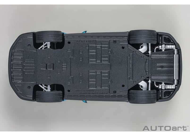 AUTOart 1/18 ポルシェ 911 (991.2) GT2 RS ヴァイザッハ AUTOart 1/18 ポルシェ 911 (991.2) GT2 RS ヴァイザッハ