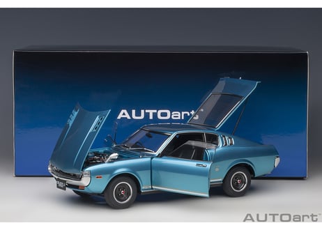 AUTOart 1/18　トヨタ セリカ リフトバック 2000GT （RA25） 1973 （ターコイズブルー・メタリック）　78767