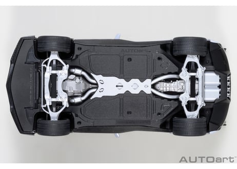 AUTOart 1/18　シボレー コルベット （C7） ZR1 （グレー・メタリック）　71277