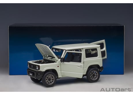 AUTOart 1/18　スズキ ジムニー （JB64） （ホワイト・パール）　78505