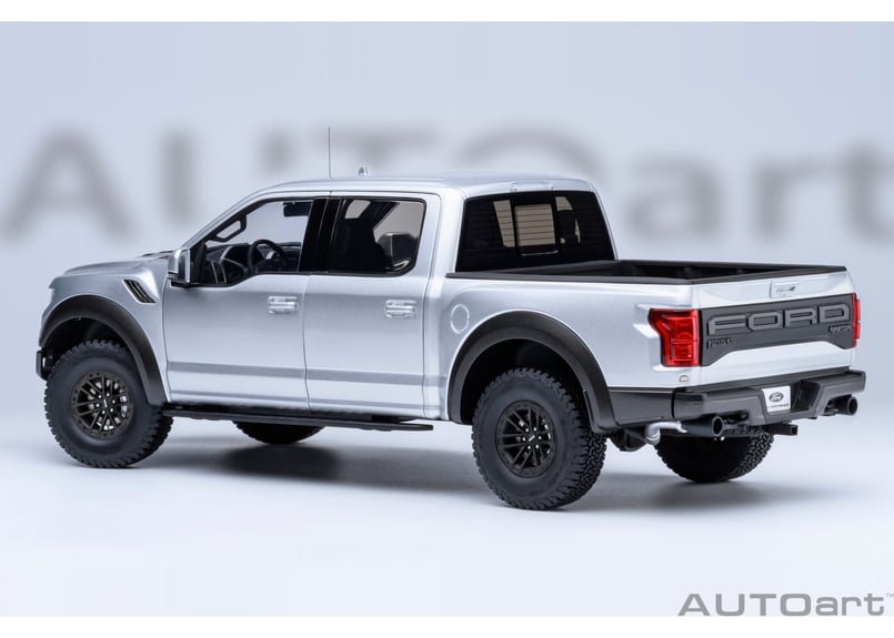 AUTOart 1/18 フォード F-150 ラプター スーパークルー 2019 （メタリッ