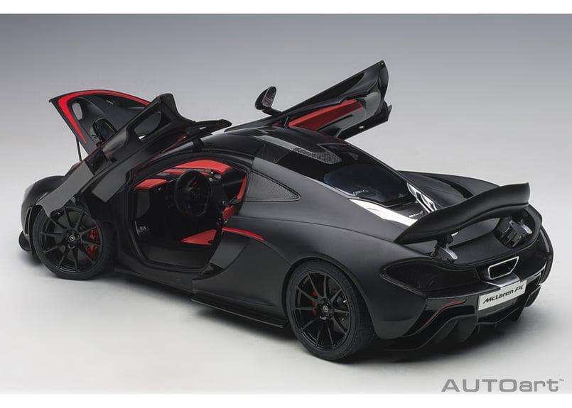 AUTOart 1/12 マクラーレン P1 (マット・ブラック/レッド AUTOart 1/12 マクラーレン P1 (マット・ブラック/レッド