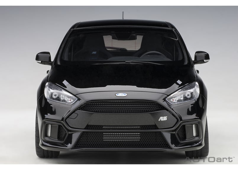 AUTOart 1/18 フォード フォーカス RS （ブラック） 72952