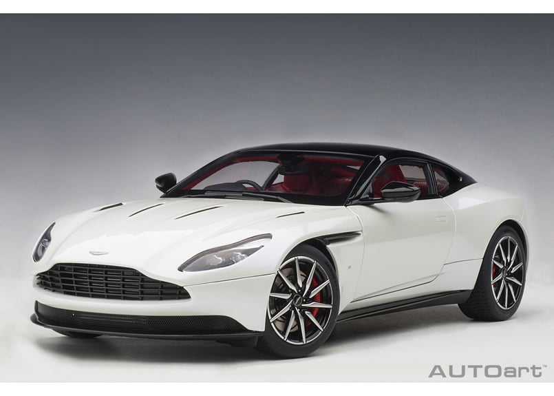 AUTOart 1/18 アストンマーチン DB11 (メタリック・ホワイト AUTOart 1/18 アストンマーチン DB11 (メタリック・ホワイト