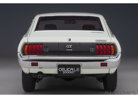 AUTOart 1/18　トヨタ セリカ リフトバック 2000GT （RA25） 1973 （ホワイト）　78766