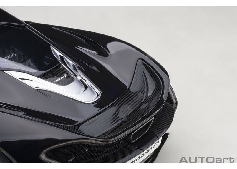 AUTOart 1/18 マクラーレン P1 （メタリック・ブラック／レッド