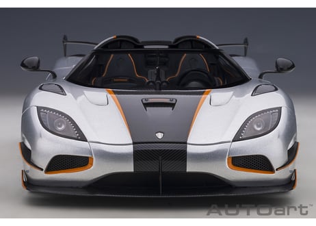 AUTOart 1/18　ケーニグセグ アゲーラ RS （メタリック・シルバー／カーボンブラック）　79024