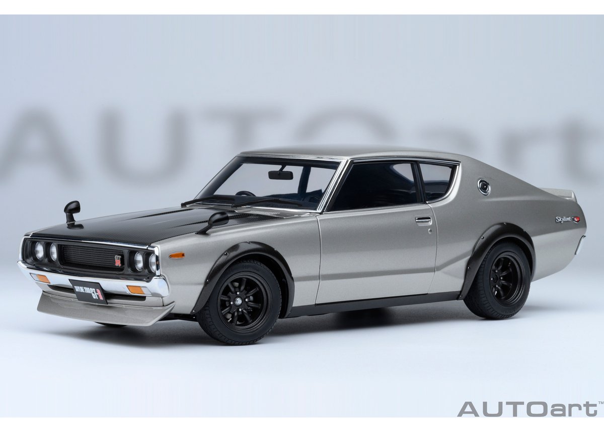 オンラインストア限定モデル” AUTOart 1/18 日産 スカイライン 2000GT-R