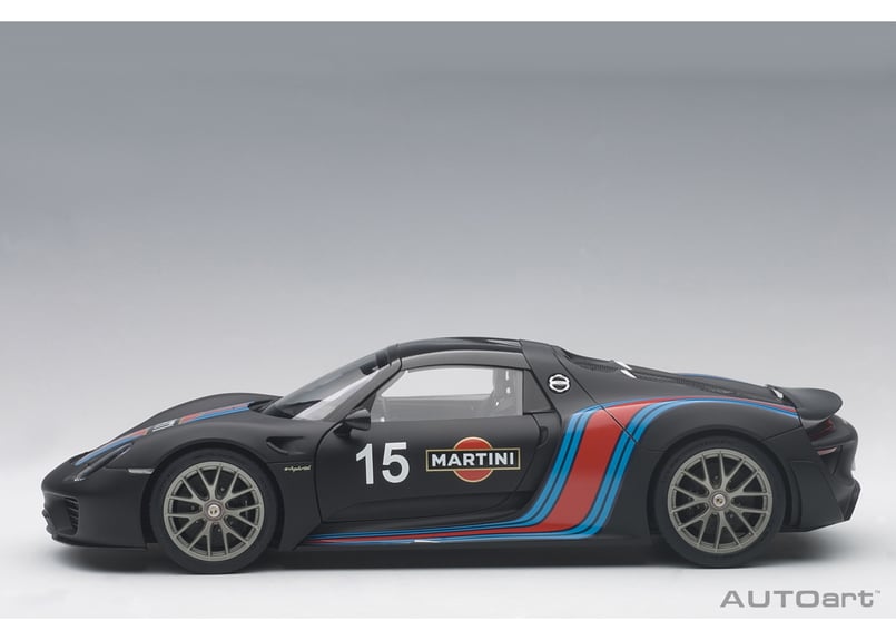 AUTOart 1/18 ポルシェ 918 スパイダー バイザッハ・パッケージ AUTOart 1/18 ポルシェ 918 スパイダー バイザッハ・パッケージ