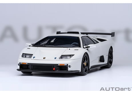 AUTOart 1/18　ランボルギーニ ディアブロ GTR （ホワイト）　79136
