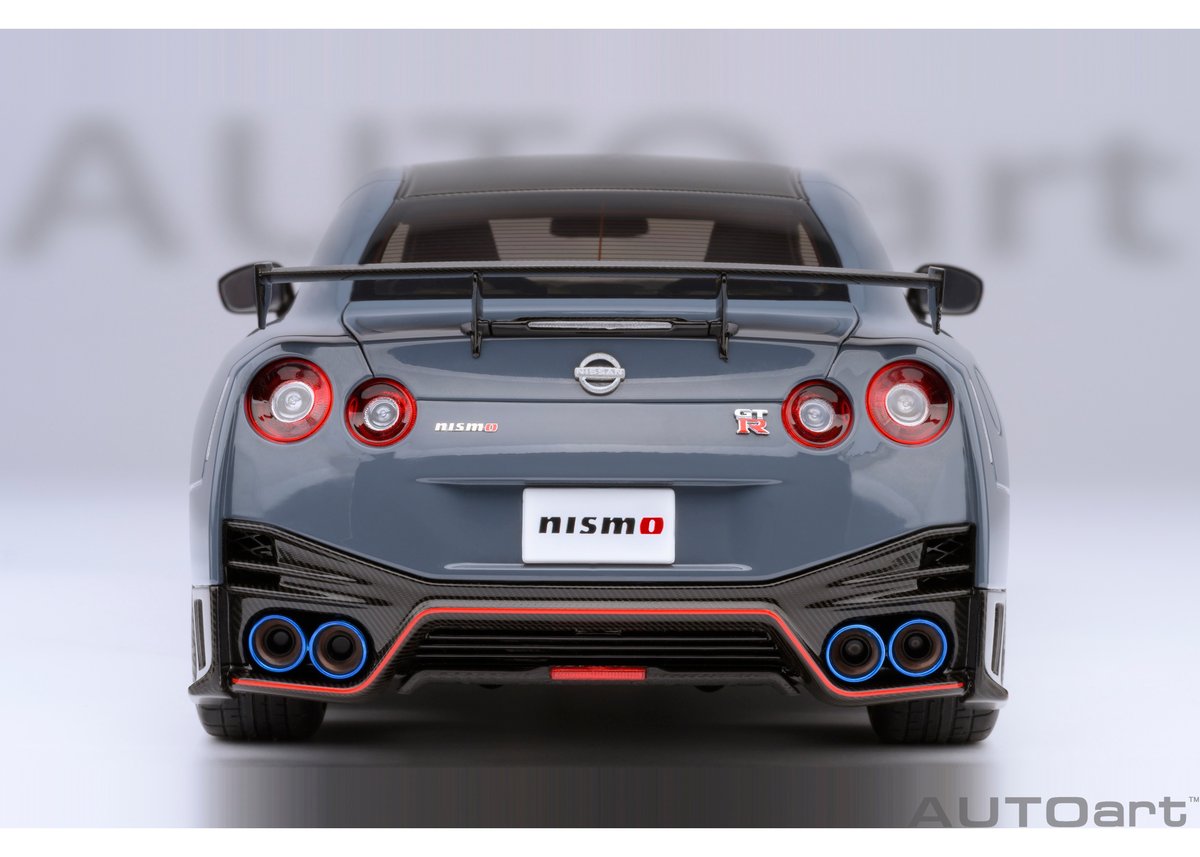 AUTOart 1/18 日産 GT-R (R35) ニスモ スペシャルエディション AUTOart 1/18 日産 GT-R (R35) ニスモ スペシャルエディション