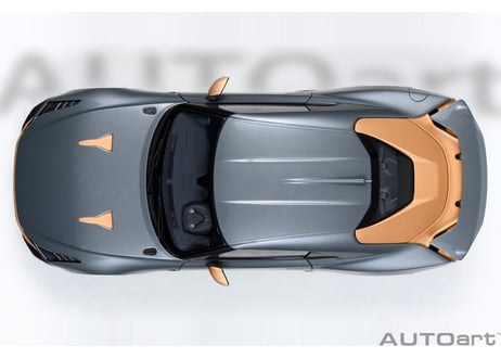 AUTOart 1/18　NISSAN GT-R50 by ITALDESIGN （グレー／ゴールド）　77510