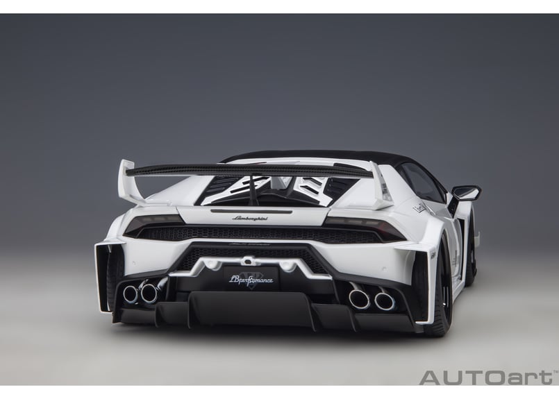 AUTOart 1/18 リバティーウォーク LB‐シルエット ワークス AUTOart 1/18 リバティーウォーク LB‐シルエット ワークス