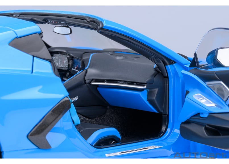 AUTOart Corvette C1 1:18 オープンカー ブルーメタリック AUTOart